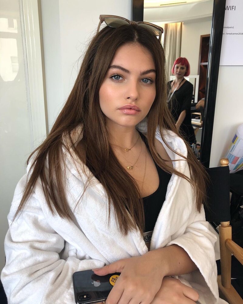 Изображение помечено Skinny Brunette Thylane Blondeau Celebrity