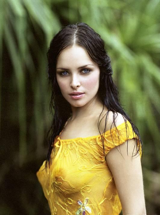 Изображение помечено: Brunette, Eyes, Nature, Boobs, Cute