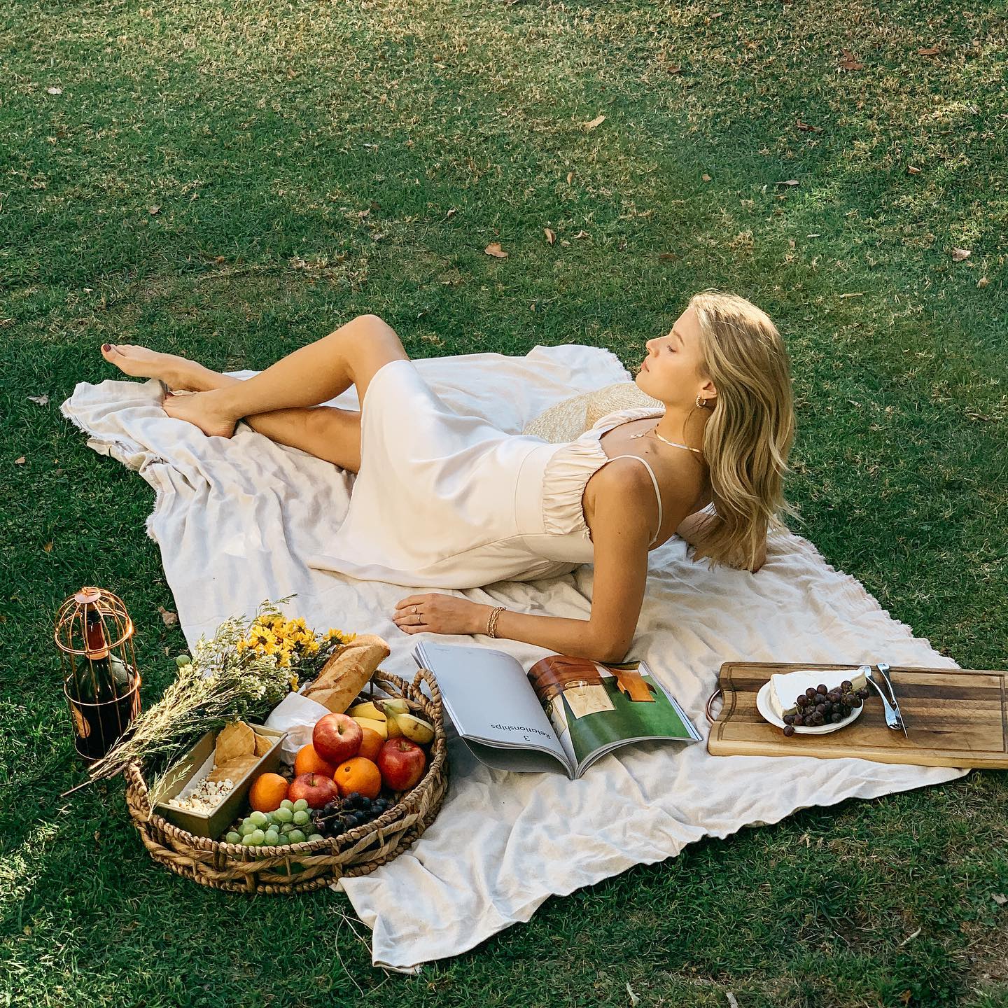 Изображение помечено: Skinny, Abby Neff, American, Blonde, Legs, Cute