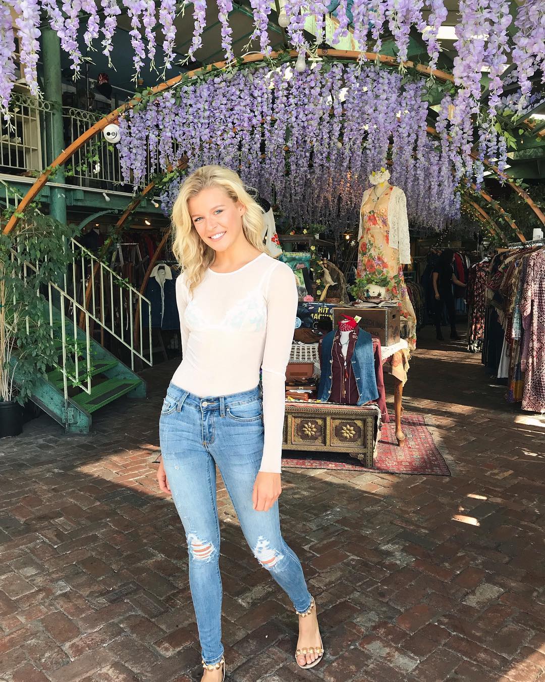 Изображение помечено: Skinny, Abby Neff, American, Blonde, Legs, Cute