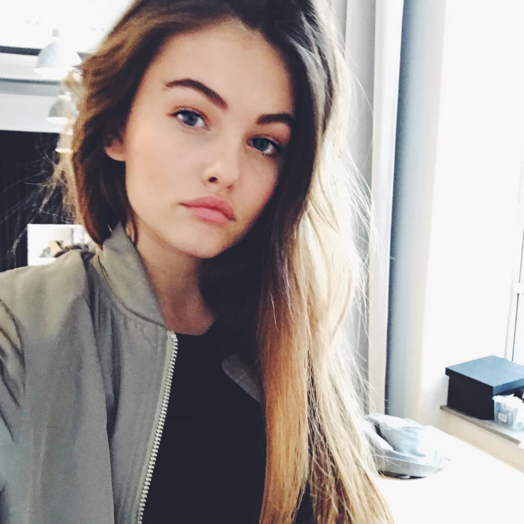 Изображение помечено: Skinny, Brunette, Eyes, French, Thylane Blondeau, Celebrity - Star, Cute, Safe for work