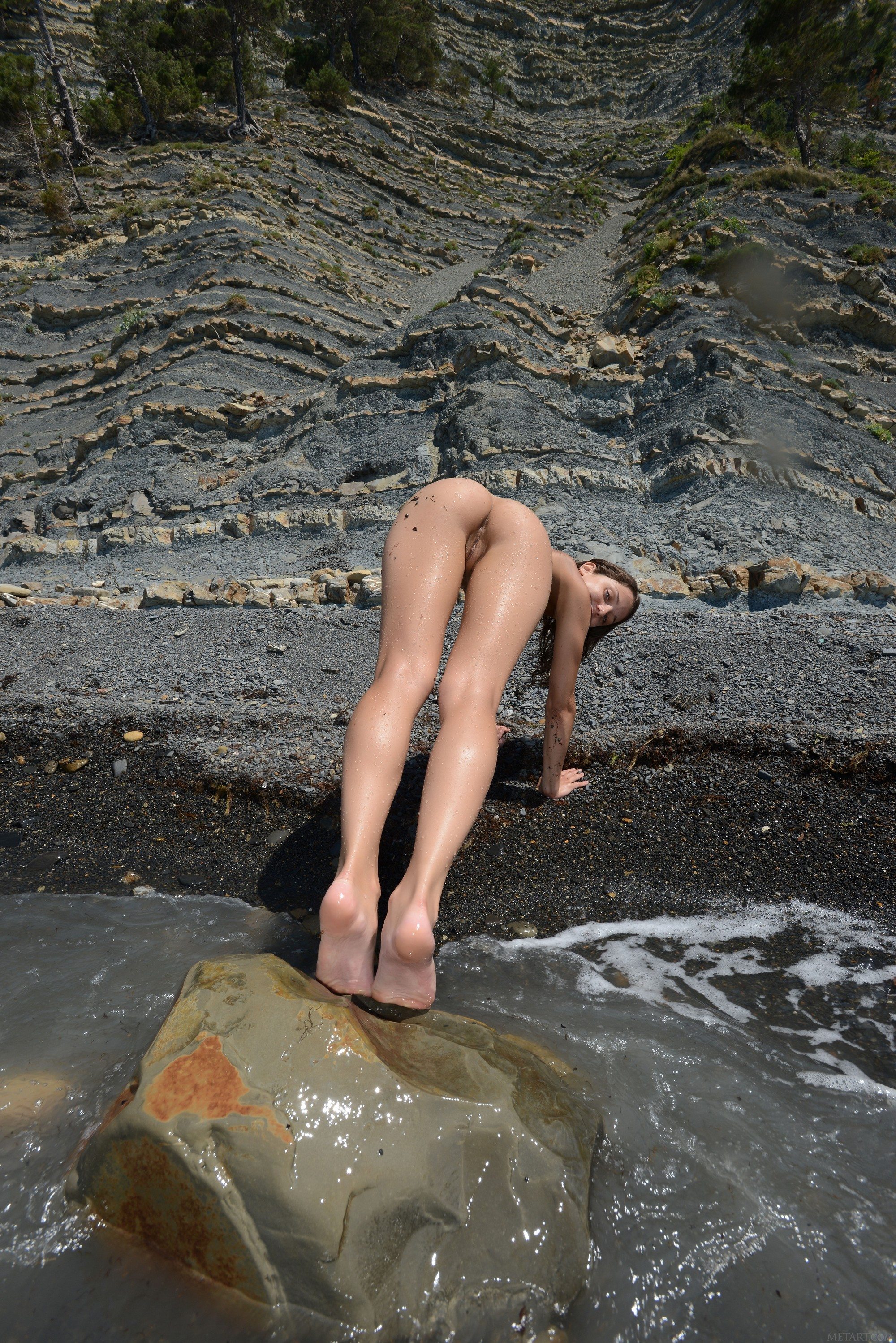 Изображение помечено: Skinny, Brunette, Foxy Di - Nensi B - Medina U, MET Art, Mikhail Paramonov - Paromov, Nature, Nyuso, Russian