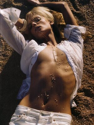 Julia Stegner