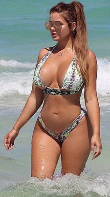 Изображение помечено: Anastasia Kvitko - Анастасия Квитко, Blonde, Busty, Beach, Bikini, Boobs, Celebrity - Star, Russian, Tummy