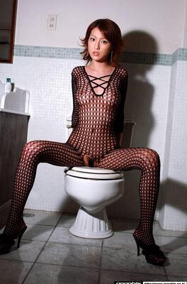 Изображение помечено: Asian, Eyes, Boobs, Fishnet, Tummy