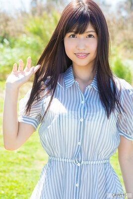 Изображение помечено: Asian, Graphis, Momo Sakura, Cute, Eyes, Japanese, Nature, Safe for work, Smiling