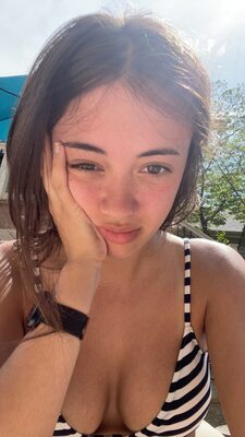Изображение помечено: Bikini, Brunette, Eyes, What is her name, Cute