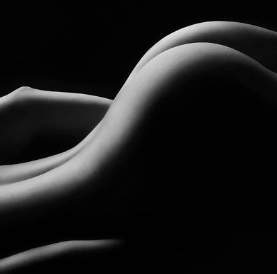 Изображение помечено: Black and White, Art, Ass - Butt