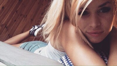 Изображение помечено: Blonde, Camgirl, Chaturbate, Jana Volkova, Sexy Wallpaper