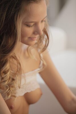 Изображение помечено: Blonde, Enchanting Real Orgasms, Katya Clover - Mango A, X-Art, Cute, Lesbian, Russian, Small Tits