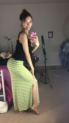 Изображение помечено: Bambii Bonsai, Brunette, Camgirl, Chaturbate, nood.tv, Selfie