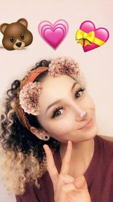 Изображение помечено: Bambii Bonsai, Brunette, Camgirl, Chaturbate, nood.tv