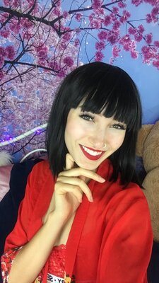 Изображение помечено: Brunette, Bambii Bonsai, Camgirl, Chaturbate, nood.tv