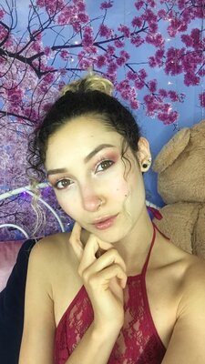 Изображение помечено: Bambii Bonsai, Brunette, Camgirl, Chaturbate, nood.tv