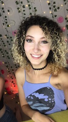 Изображение помечено: Bambii Bonsai, Brunette, Camgirl, Chaturbate, nood.tv