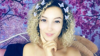 Изображение помечено: Bambii Bonsai, Brunette, Camgirl, Chaturbate, nood.tv