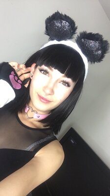 Изображение помечено: Brunette, Bambii Bonsai, Camgirl, Chaturbate, nood.tv