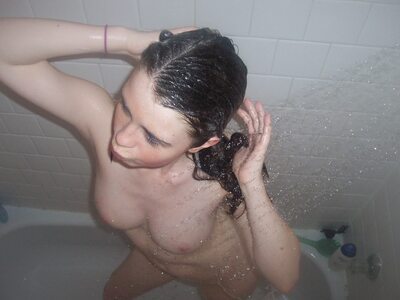 Изображение помечено: Brunette, Boobs, Sexy Wallpaper, Shower, Wet