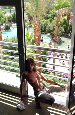 Изображение помечено: Brunette, Busty, Hegre Art, Luba In Las Vegas, Luba Shumeyko, Ukrainian, Boobs, Cute