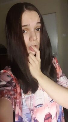 Изображение помечено: Brunette, Camgirl, Chaturbate, MeowMeowMay