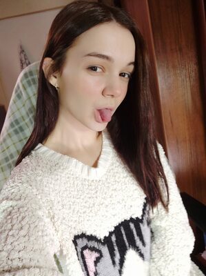 Изображение помечено: Brunette, Camgirl, Chaturbate, MeowMeowMay