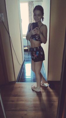 Изображение помечено: Brunette, Camgirl, Chaturbate, MeowMeowMay