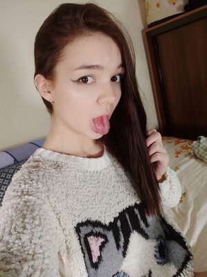 Изображение помечено: Brunette, Camgirl, Chaturbate, MeowMeowMay