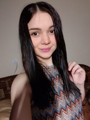 Изображение помечено: Brunette, Camgirl, Chaturbate, MeowMeowMay