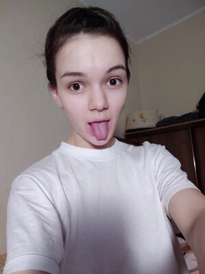 Изображение помечено: Brunette, Camgirl, Chaturbate, MeowMeowMay