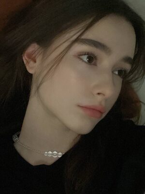 Изображение помечено: Brunette, Dasha Taran, Close-up, Cute, Eyes, Face, Mouth, Russian, Safe for work