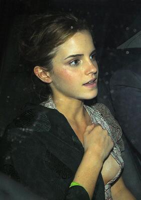 Изображение помечено: Brunette, Emma Watson, Celebrity - Star, Cute, English, Eyes