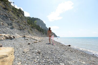 Изображение помечено: Brunette, Foxy Di - Nensi B - Medina U, MET Art, Mikhail Paramonov - Paromov, Nature, Nyuso, Russian, Cute