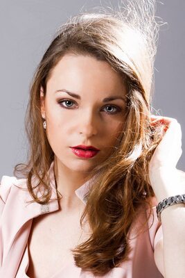 Изображение помечено: Brunette, Olga Zelenko, Belarusian, Cute, Eyes, Face, Mouth, Safe for work