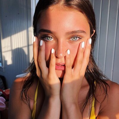 Изображение помечено: Brunette, Canadian, Eyes, Sophi Knight, Cute