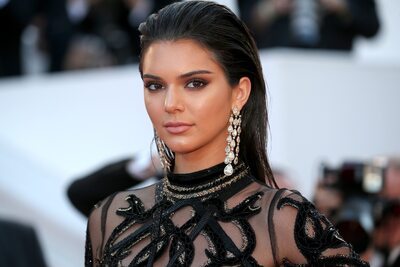 Kendall Jenner, Brunette, American, Celebrity - Star, Safe for work