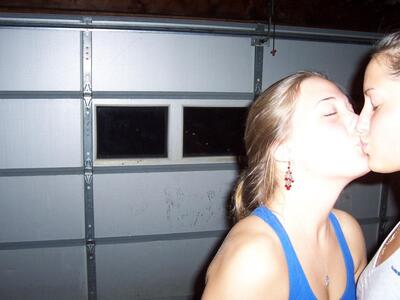 Lesbian, Kissing