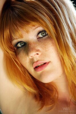 Изображение помечено: Mia Sollis, Watch4Beauty, Redhead, Czech