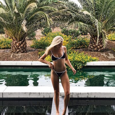 Изображение помечено: Skinny, Abby Neff, American, Bikini, Blonde, Legs, Cute, Pool, Tummy