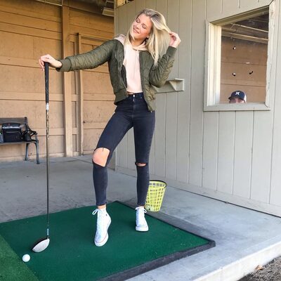 Изображение помечено: Skinny, Abby Neff, American, Blonde, Legs, Smiling, Sport, Cute, Golf