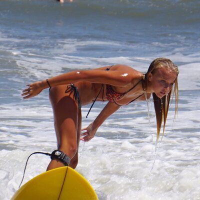 Изображение помечено: Skinny, American, Beach, Bikini, Blonde, Legs, Morgan Cryer, Sport, Cute, Surf, Tummy