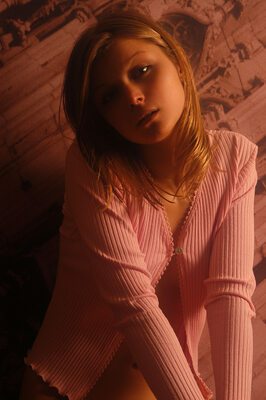 Изображение помечено: Skinny, Atlantis, Brunette, Cassandra A, MET Art, Cute, Eyes, Ukrainian