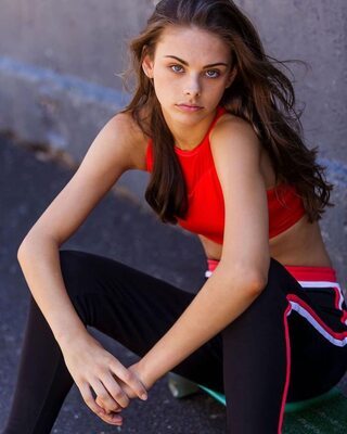 Изображение помечено: Skinny, Australian, Brunette, Eyes, Meika Woollard, Cute, Safe for work