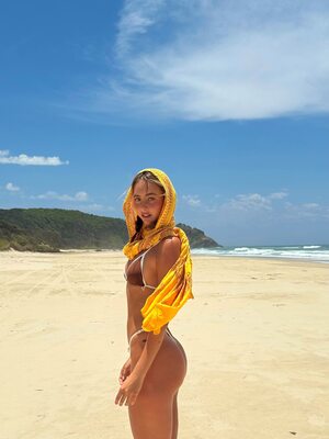 Изображение помечено: Skinny, Beach, Bikini, Blonde, Eyes, Paula Díez, Ass - Butt, Cute