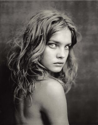 Изображение помечено: Skinny, Black and White, Brunette, Egoiste 15 - 2002, Natalia Vodianova, Paolo Roversi, Art, Celebrity - Star, Cute, Eyes, Face, Russian