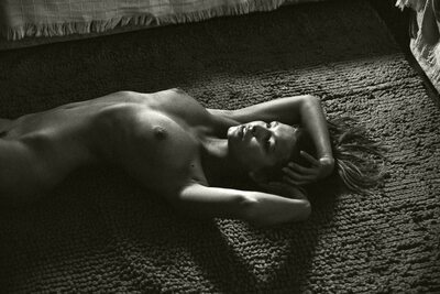 Изображение помечено: Skinny, Black and White, Brunette, Jörg Billwitz, Marisa Papen, Port de Sant Miquel, Art, Belgian, Cute, Eyes, Sexy Wallpaper, Small Tits, Tummy