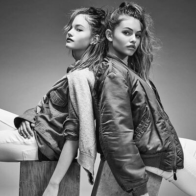 Изображение помечено: Skinny, Black and White, Brunette, Thylane Blondeau, 2 girls, Celebrity - Star, Cute, French, Safe for work