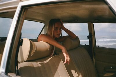 Изображение помечено: Skinny, Blonde, Paula Díez, Car, Cute, Safe for work, Sexy Wallpaper