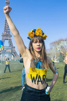 Изображение помечено: Skinny, Brunette, Body painting, Femen, Flat chested, Ukrainian