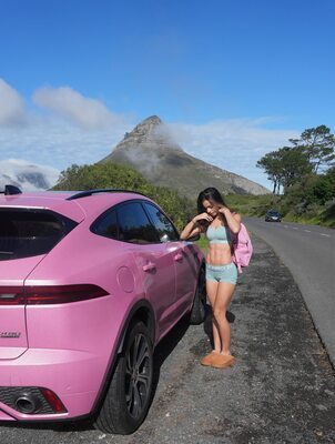 Изображение помечено: Skinny, Brunette, Car, Fit, Ice Lolly Lauren - Lauren Lee - lauren111, Legs, Nature, Cute