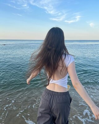 Изображение помечено: Skinny, Brunette, Dasha Taran, Beach, Russian, Safe for work